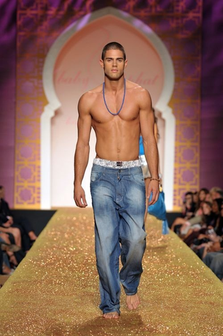 Illustration for article titled Baby Phat: Short, Shiny, Cropped, Ripped… And Man-Candy, Too